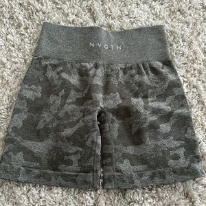 Size Small NVGTN Khaki Camo Seamless Shorts